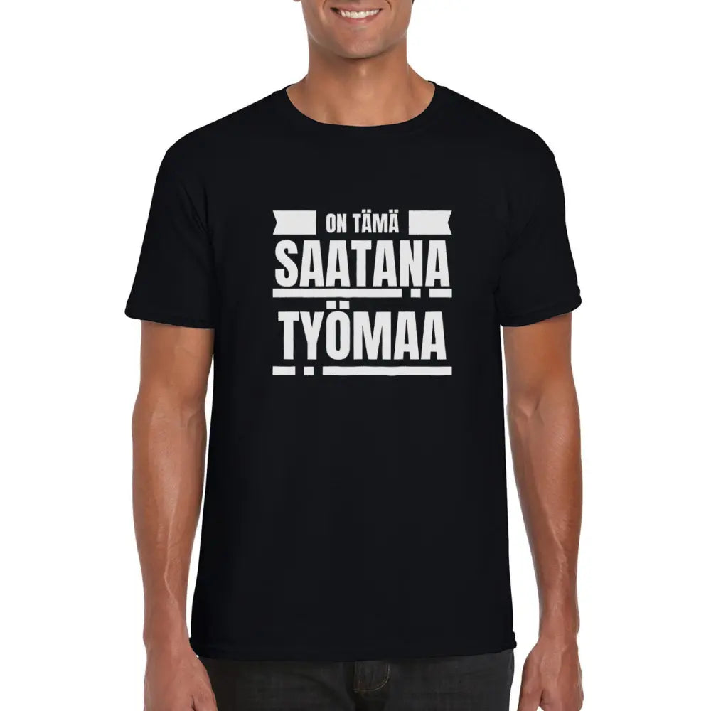 Tyomaa_t-paita_tumma_valkoinen.png