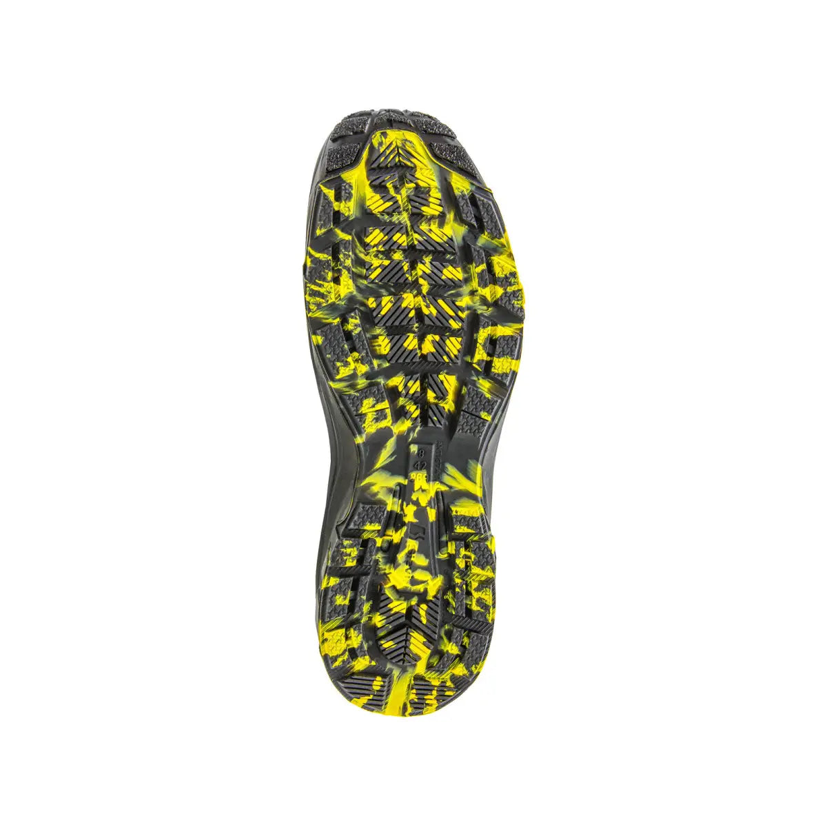 TRACTION-PRO-KELTA-MUSTA-IMG-3054-ISO.jpg